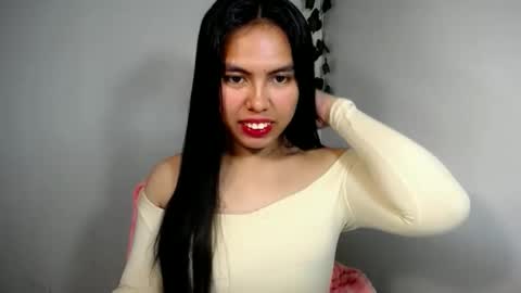 sweet_kyline69 online show from November 27, 4:58 pm