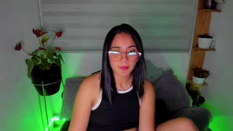 Lina online show from May 14, 1:48 am