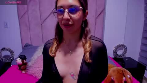 Melody online show from October 12, 2:37 am