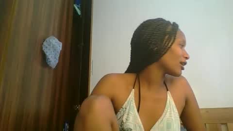 Linda online show from February 19, 1:21 pm