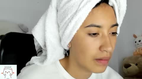 Nhaomy online show from October 8, 12:40 am