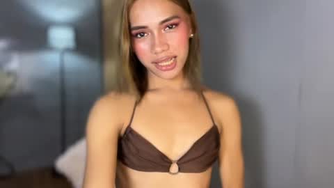 sweet_nikki03 online show from June 3, 3:39 pm