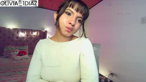 Snapshot of sweet_olivia1 chatting on January 11, 5:51 pm Olivia Diaz  OnlyFans olivia diaz online show from January 11, 5:51 pm