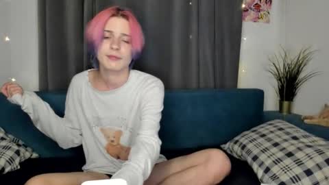 kira online show from September 15, 11:06 pm