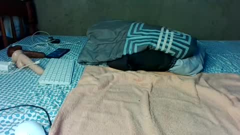 sweet_pie29 online show from June 27, 12:27 am
