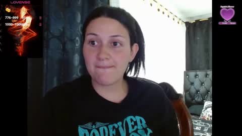 sweet_poison_666 online show from June 4, 10:27 pm