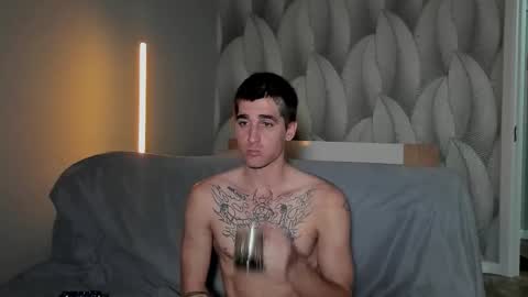 sweet_smith8 online show from November 10, 6:43 pm