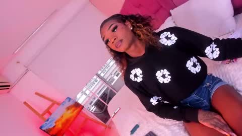 Snapshot of sweet_stacie chatting on March 4, 1:38 pm sweet_stacie online show from March 4, 1:38 pm