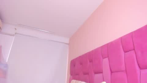 Snapshot of sweet_stacie chatting on January 22, 5:38 pm sweet_stacie online show from January 22, 5:38 pm