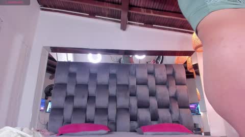 Angel online show from January 15, 8:39 pm