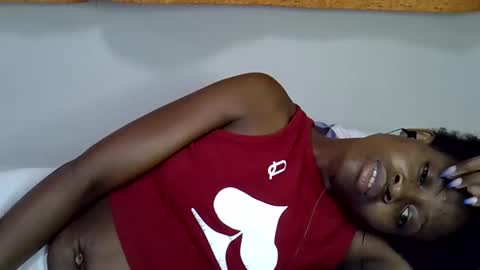 sweet_zarah online show from February 3, 6:23 pm