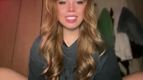 alexa your one and only queen online show from April 7, 1:18 am