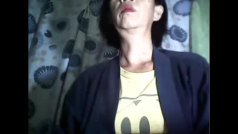 Snapshot of sweetbella24 chatting on October 3, 10:34 am im anne online show from October 3, 10:34 am