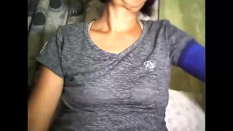 Snapshot of sweetbella24 chatting on October 5, 12:46 pm im anne online show from October 5, 12:46 pm