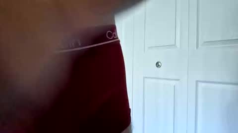 Snapshot of sweetboy842 chatting on October 6, 6:37 pm sweetboy842 online show from October 6, 6:37 pm