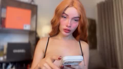 Candy online show from March 15, 7:28 pm