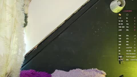 sweetdam12 online show from March 27, 9:05 pm