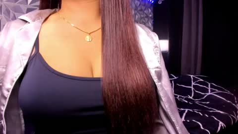 sweetest_one4 online show from May 24, 7:59 am