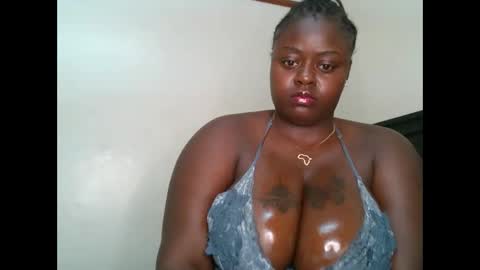 sweetest_snack online show from February 5, 12:03 am