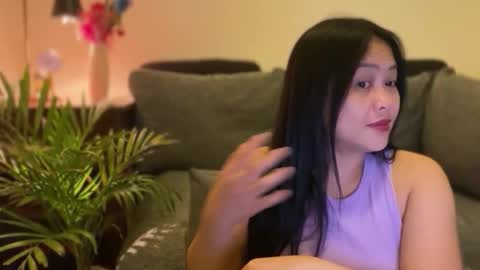 Snapshot of sweetestsmile_ chatting on October 2, 10:41 pm Khaye online show from October 2, 10:41 pm