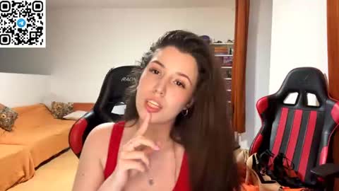 Joanna online show from June 19, 7:09 pm