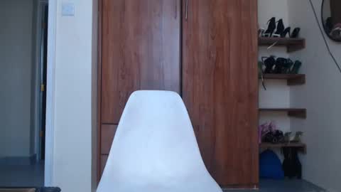 your favourite berry online show from February 13, 11:06 am