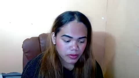 Snapshot of sweethot_bella chatting on September 23, 4:12 pm Bella online show from September 23, 4:12 pm
