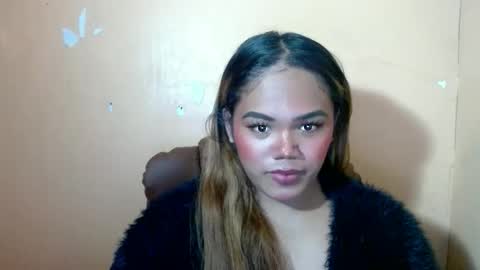 Snapshot of sweethot_bella chatting on September 16, 8:56 pm Bella online show from September 16, 8:56 pm
