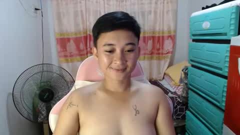 Snapshot of sweeti_marie chatting on October 22, 1:57 pm sweeti_marie online show from October 22, 1:57 pm