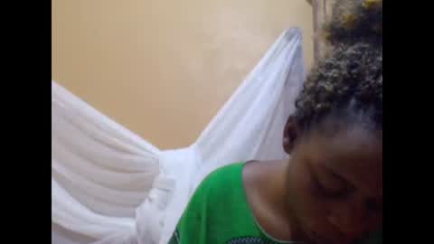 sweetib1 online show from February 8, 1:22 pm