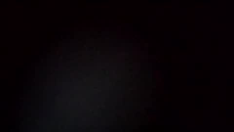 Ana Mara  i cant Make noise My family is here  online show from December 29, 7:39 am