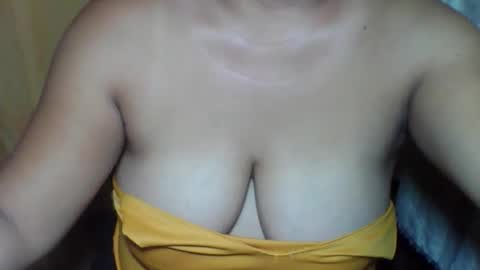 sweetiepinay30 online show from February 3, 6:34 pm