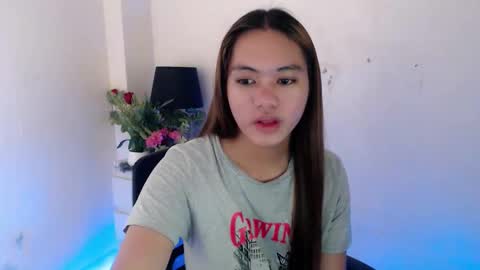 SWEET KEYA online show from March 8, 12:53 pm