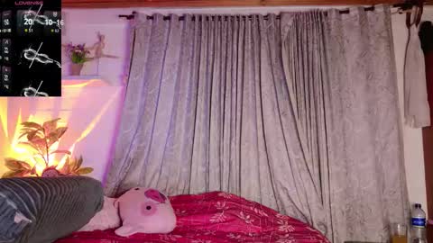 Letty la traga semen lol online show from March 24, 4:18 am