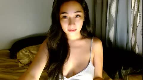 Lilly online show from March 27, 1:23 pm