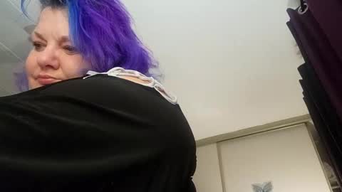 sweetlolajean online show from January 6, 11:18 am