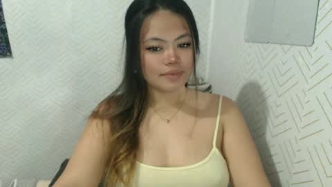 NICOLE online show from June 15, 2:25 am