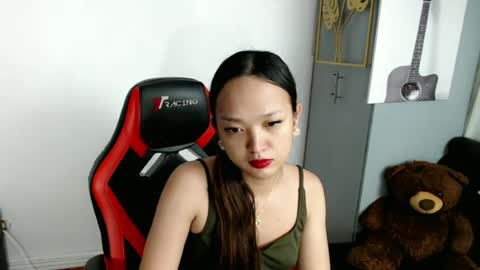 lilcherry online show from June 26, 12:27 am