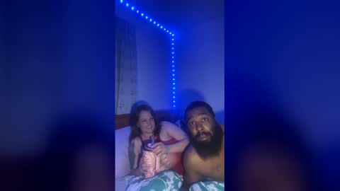 sweetnsalty6969 online show from June 3, 6:49 am