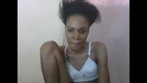 ESTHER online show from April 2, 6:21 am