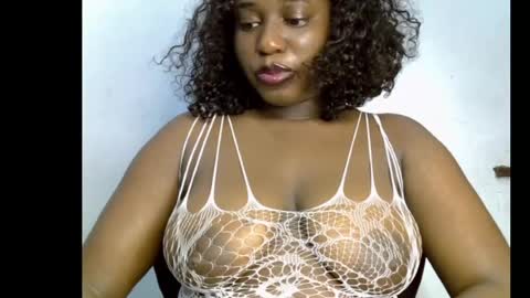 LILY BRANDY online show from May 9, 7:31 pm