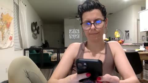 sweetriddance online show from February 27, 2:15 am