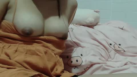 sweetsexy18 online show from December 17, 10:01 am