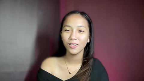 Mia online show from January 18, 11:41 am