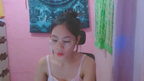 Mia online show from July 7, 6:47 am