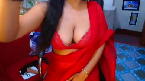 Snapshot of sweetsour18 chatting on September 15, 2:35 am SweetSour online show from September 15, 2:35 am