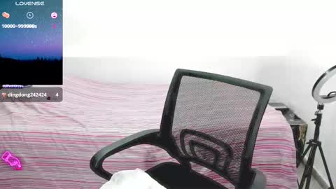 lili online show from February 16, 5:15 am