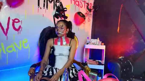 Sweett pleasure online show from October 31, 6:19 pm