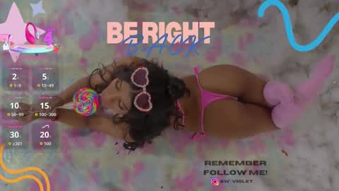 sweetviolet___ online show from January 11, 12:33 pm