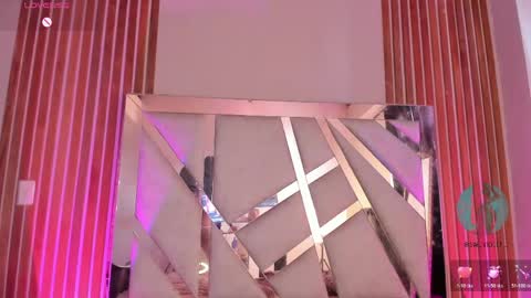 sweetviolet___ online show from May 9, 1:17 pm